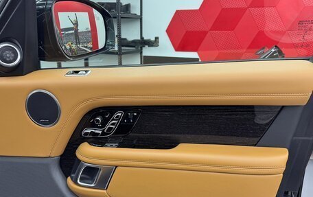 Land Rover Range Rover IV рестайлинг, 2018 год, 7 200 000 рублей, 28 фотография