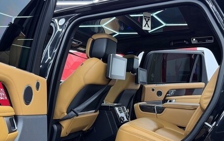 Land Rover Range Rover IV рестайлинг, 2018 год, 7 200 000 рублей, 33 фотография