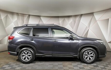Subaru Forester, 2018 год, 1 935 150 рублей, 6 фотография