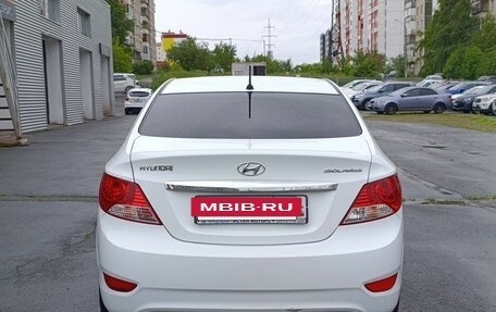 Hyundai Solaris II рестайлинг, 2013 год, 699 000 рублей, 6 фотография