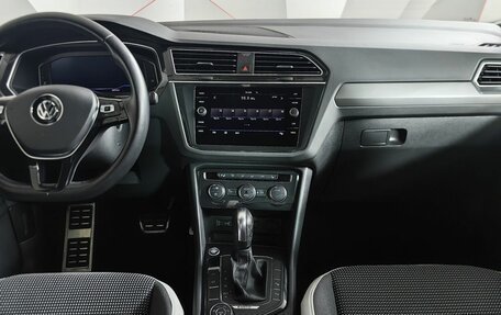 Volkswagen Tiguan II, 2020 год, 2 400 000 рублей, 12 фотография
