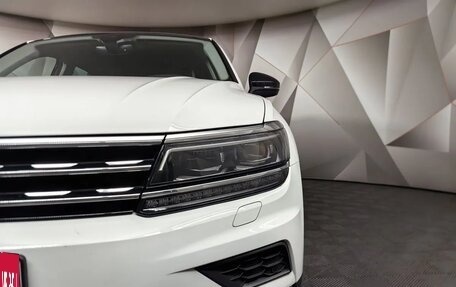 Volkswagen Tiguan II, 2020 год, 2 400 000 рублей, 9 фотография