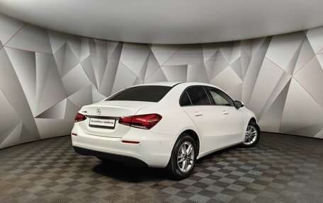 Mercedes-Benz A-Класс, 2019 год, 2 193 000 рублей, 2 фотография