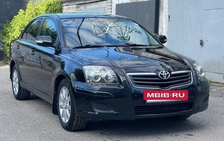 Toyota Avensis III рестайлинг, 2006 год, 650 000 рублей, 3 фотография