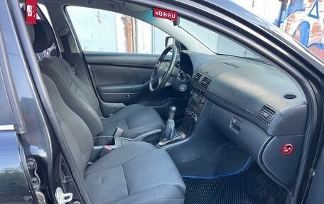 Toyota Avensis III рестайлинг, 2006 год, 650 000 рублей, 11 фотография