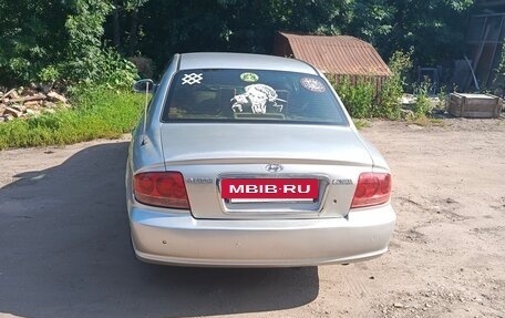 Hyundai Sonata IV рестайлинг, 2005 год, 400 000 рублей, 3 фотография