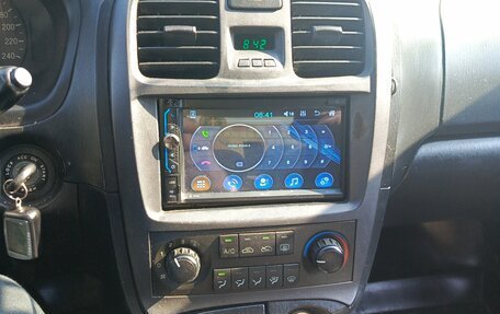 Hyundai Sonata IV рестайлинг, 2005 год, 400 000 рублей, 8 фотография