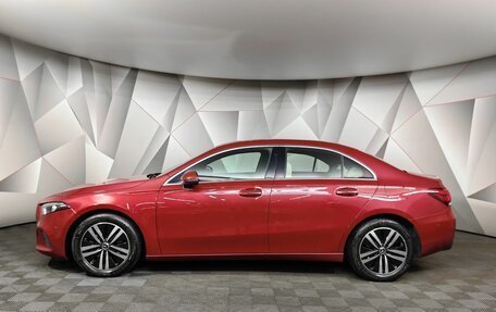 Mercedes-Benz A-Класс, 2020 год, 2 750 000 рублей, 5 фотография