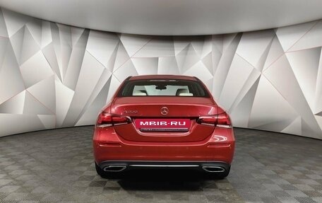 Mercedes-Benz A-Класс, 2020 год, 2 750 000 рублей, 8 фотография