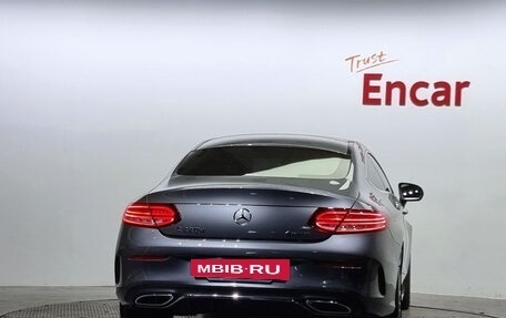 Mercedes-Benz C-Класс, 2019 год, 2 740 000 рублей, 3 фотография