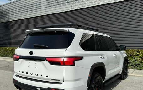 Toyota Sequoia, 2025 год, 13 900 000 рублей, 8 фотография