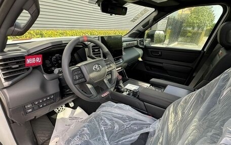 Toyota Sequoia, 2025 год, 13 900 000 рублей, 12 фотография