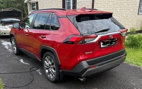 Toyota RAV4, 2021 год, 3 500 000 рублей, 5 фотография