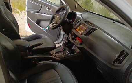 KIA Sportage III, 2011 год, 1 500 000 рублей, 19 фотография