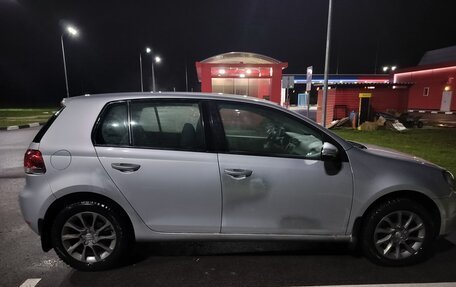 Volkswagen Golf VI, 2009 год, 640 000 рублей, 3 фотография