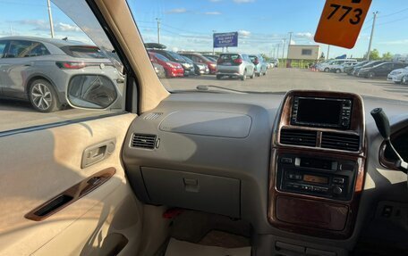 Toyota Gaia, 2000 год, 699 000 рублей, 14 фотография