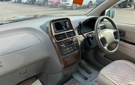 Toyota Gaia, 2000 год, 699 000 рублей, 13 фотография