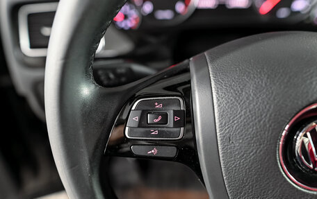 Volkswagen Touareg III, 2012 год, 2 620 000 рублей, 14 фотография