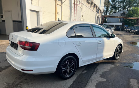 Volkswagen Jetta VI, 2016 год, 899 000 рублей, 5 фотография
