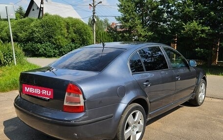 Skoda Superb III рестайлинг, 2007 год, 490 000 рублей, 11 фотография