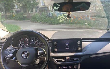 Skoda Rapid II, 2021 год, 1 750 000 рублей, 4 фотография