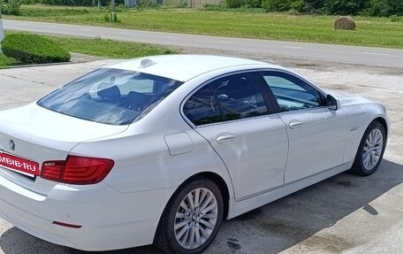 BMW 5 серия, 2011 год, 1 550 000 рублей, 3 фотография