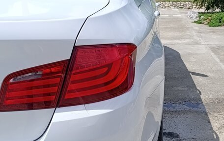 BMW 5 серия, 2011 год, 1 550 000 рублей, 10 фотография