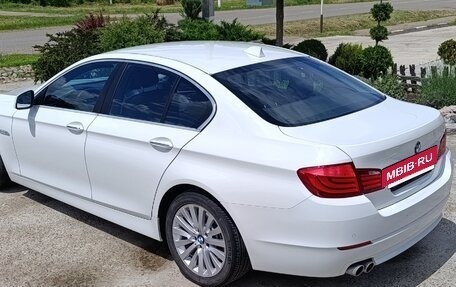 BMW 5 серия, 2011 год, 1 550 000 рублей, 4 фотография