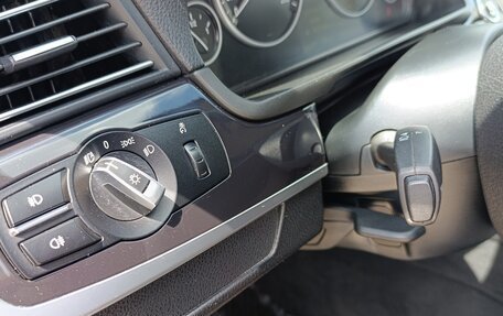 BMW 5 серия, 2011 год, 1 550 000 рублей, 16 фотография
