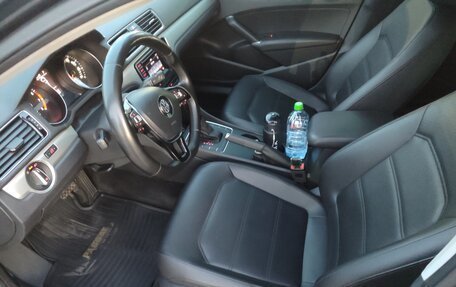 Volkswagen Passat B7, 2015 год, 1 550 000 рублей, 11 фотография