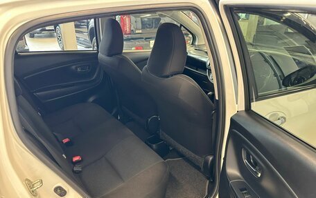 Toyota Vitz, 2019 год, 1 179 000 рублей, 18 фотография