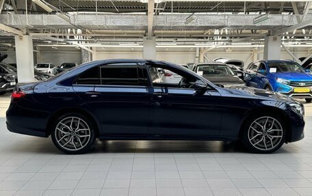 Mercedes-Benz E-Класс, 2020 год, 4 100 000 рублей, 8 фотография