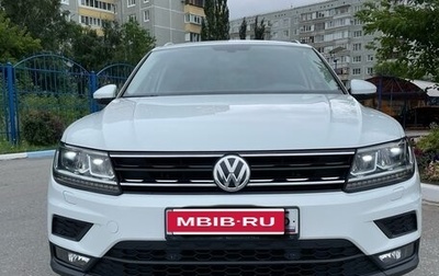Volkswagen Tiguan II, 2018 год, 2 100 000 рублей, 1 фотография