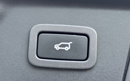 Land Rover Range Rover Velar I, 2017 год, 6 890 000 рублей, 30 фотография
