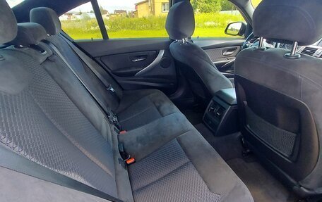 BMW 3 серия, 2014 год, 2 100 000 рублей, 11 фотография