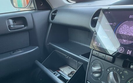 Toyota bB I рестайлинг, 2003 год, 450 000 рублей, 4 фотография