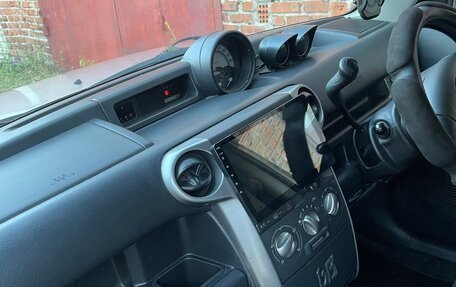 Toyota bB I рестайлинг, 2003 год, 450 000 рублей, 15 фотография