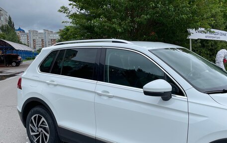 Volkswagen Tiguan II, 2018 год, 2 100 000 рублей, 5 фотография