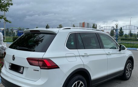 Volkswagen Tiguan II, 2018 год, 2 100 000 рублей, 8 фотография