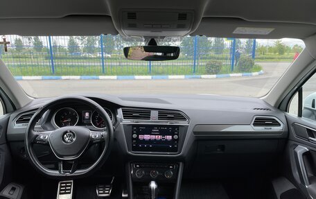 Volkswagen Tiguan II, 2018 год, 2 100 000 рублей, 10 фотография