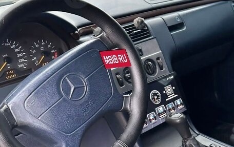 Mercedes-Benz E-Класс, 1996 год, 290 000 рублей, 10 фотография