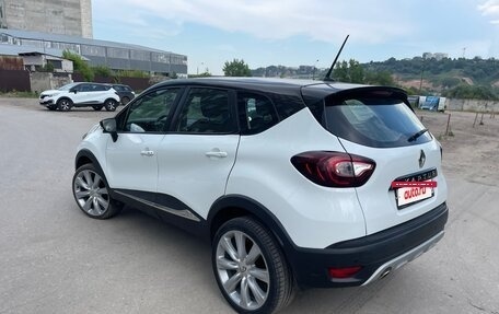 Renault Kaptur I рестайлинг, 2021 год, 1 390 000 рублей, 7 фотография
