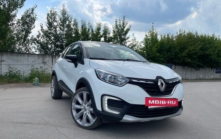 Renault Kaptur I рестайлинг, 2021 год, 1 390 000 рублей, 3 фотография