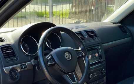 Skoda Yeti I рестайлинг, 2015 год, 1 559 000 рублей, 8 фотография