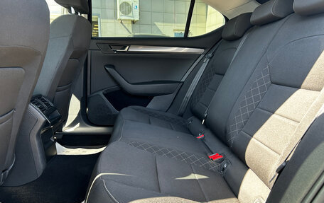 Skoda Superb III рестайлинг, 2016 год, 1 790 000 рублей, 12 фотография