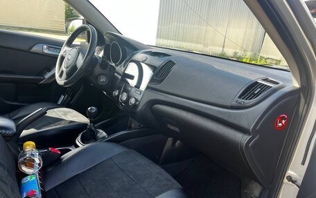KIA Cerato III, 2010 год, 890 000 рублей, 18 фотография
