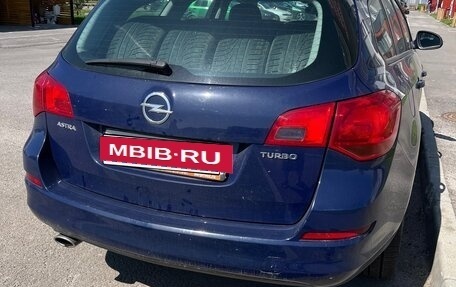Opel Astra J, 2012 год, 720 000 рублей, 4 фотография