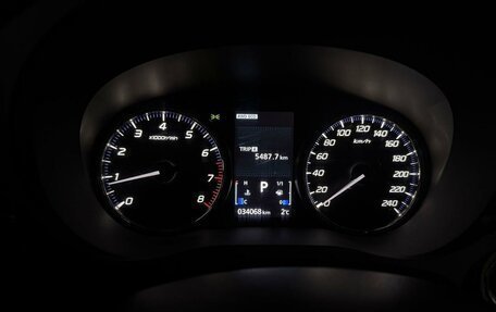 Mitsubishi Outlander III рестайлинг 3, 2020 год, 2 350 000 рублей, 7 фотография