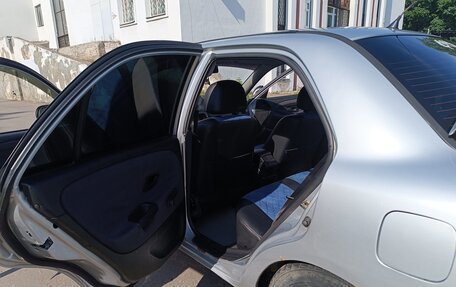 Mitsubishi Carisma I, 2000 год, 320 000 рублей, 7 фотография