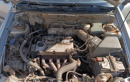 Mitsubishi Carisma I, 2000 год, 320 000 рублей, 13 фотография